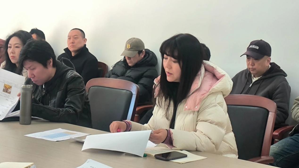 I:\在学校干的非教学的活\美术的公众账号文章上传学校网站\2025\2025年2月27日【教学研究】以美润心 向新而行 ——青岛六中美术教研组召开新学期工作部署会\mmexport1744031449944.jpg